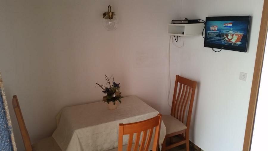 Small Apartment Merica Novalja Kültér fotó
